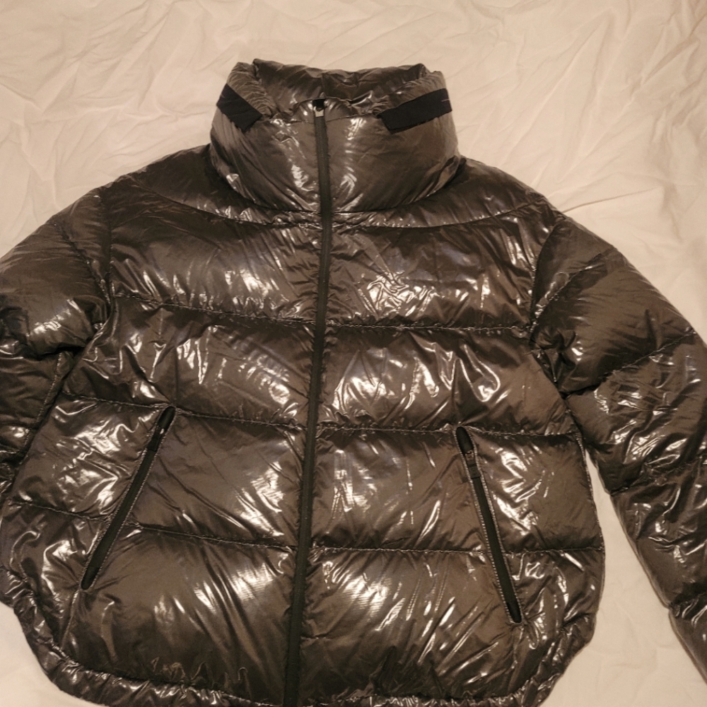 Glossy GRAY Puffer Jacket  $300 Excellent condition made in Romania.
